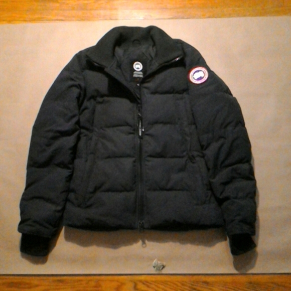 CANADA GOOSE WOOLFORD DOWN BOMBER NAVY NWOT - Picture 6 of 13